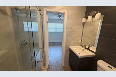 4061 NW 9th Avenue #204, Deerfield Beach, FL 33064 - Photo 9