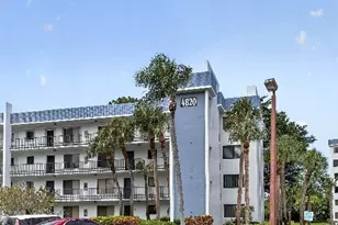 4820 Lucerne Lakes Blvd W, Lake Worth, FL 33467 - Photo 1