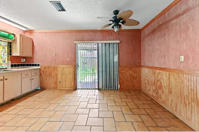 703 SW 76th Avenue, North Lauderdale, FL 33068 - Photo 5