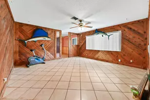 703 SW 76th Ave, North Lauderdale, FL 33068 - Photo 3