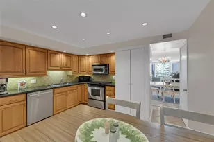 1370 S Ocean Blvd, Pompano Beach, FL 33062 - Photo 11