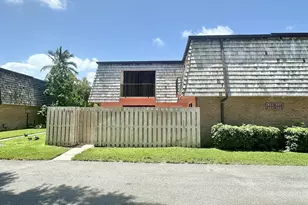 255 Lake Arbor Dr, Palm Springs, FL 33461 - Photo 1