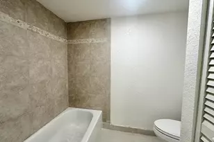 255 Lake Arbor Dr, Palm Springs, FL 33461 - Photo 29
