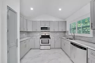 724 Ave Chaumont, Delray Beach, FL 33445 - Photo 5