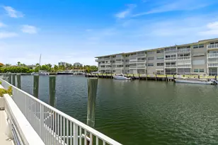 419 Golden Isles Dr, Hallandale Beach, FL 33009 - Photo 19