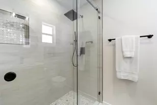 419 Golden Isles Dr, Hallandale Beach, FL 33009 - Photo 13