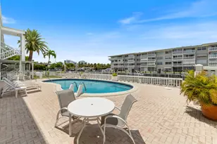 419 Golden Isles Dr, Hallandale Beach, FL 33009 - Photo 17