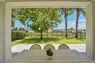 10387 Gentlewood Forest Dr, Boynton Beach, FL 33473 - Photo 3