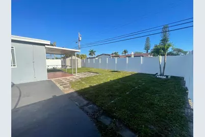 7661 Farragut Street, Hollywood, FL 33024 - Photo 47