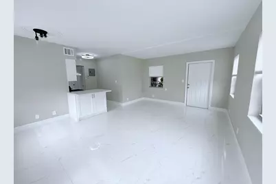 2725 Middle River Drive #7, Fort Lauderdale, FL 33306 - Photo 3