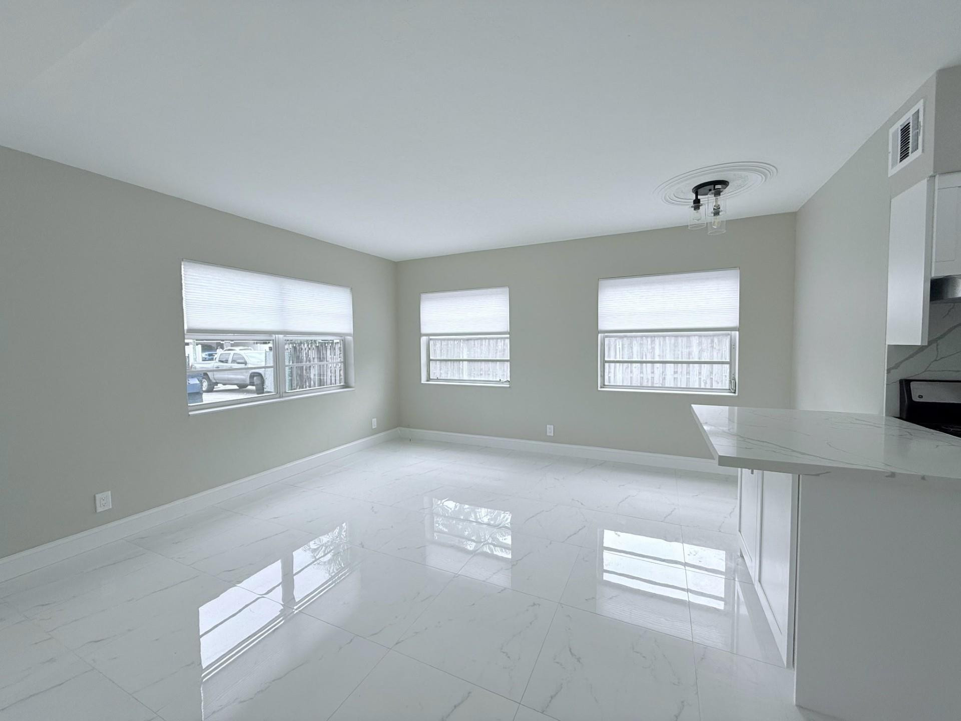 2725 Middle River Dr #7 - 2725 Middle River Dr #7, Fort Lauderdale, FL 33306 Luxury Property | Jose Angel Pina