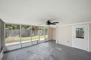1956 SW 1st Pl SW, Vero Beach, FL 32962 - Photo 37
