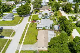 1956 SW 1st Pl SW, Vero Beach, FL 32962 - Photo 51