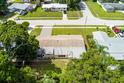 1956 SW 1st Place SW, Vero Beach, FL 32962 - Photo 49