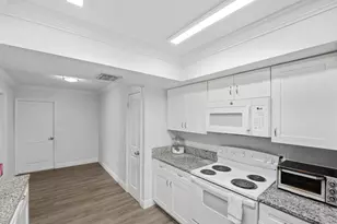 1956 SW 1st Pl SW, Vero Beach, FL 32962 - Photo 19