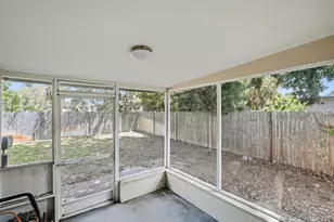 1956 SW 1st Pl SW, Vero Beach, FL 32962 - Photo 33