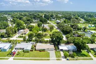1956 SW 1st Pl SW, Vero Beach, FL 32962 - Photo 53