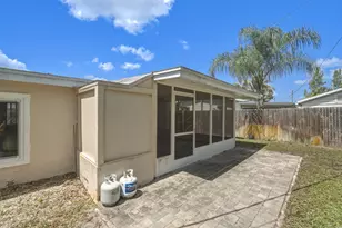 1956 SW 1st Pl SW, Vero Beach, FL 32962 - Photo 35