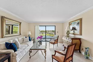 7076 Huntington Ln, Delray Beach, FL 33446 - Photo 7