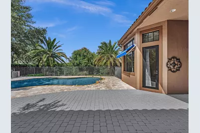 3445 NW 87th Avenue, Hollywood, FL 33024 - Photo 39