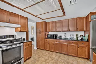 1241 SW 28th Ave, Boynton Beach, FL 33426 - Photo 17