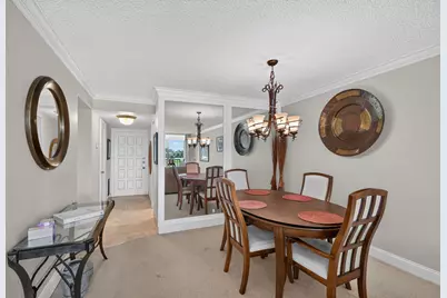 4539 Luxemburg Court #205, Lake Worth, FL 33467 - Photo 7