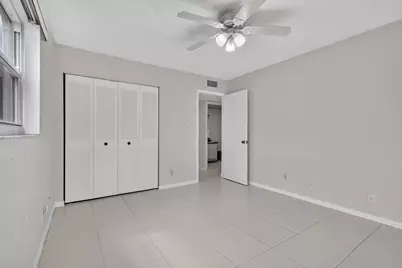 40 Burgundy A, Delray Beach, FL 33484 - Photo 19
