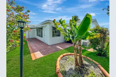 121 NW 31st Court, Pompano Beach, FL 33064 - Photo 7