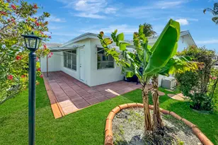 121 NW 31st Ct, Pompano Beach, FL 33064 - Photo 7