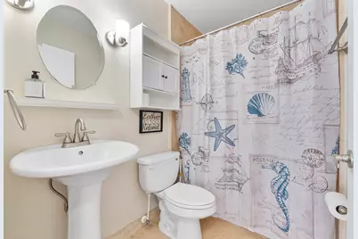 8821 Lake Park Circle N, Davie, FL 33328 - Photo 29