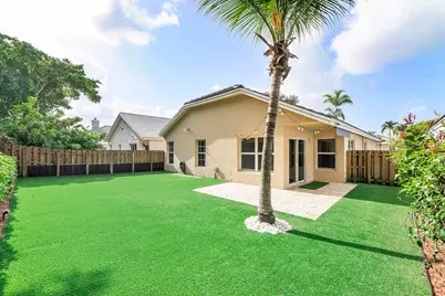 8821 Lake Park Circle N, Davie, FL 33328 - Photo 37