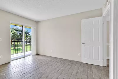 414 Meadows Circle, Boynton Beach, FL 33436 - Photo 11
