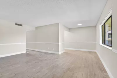 414 Meadows Circle, Boynton Beach, FL 33436 - Photo 5