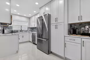 700 NE Harbour Terrace, Boca Raton, FL 33431 - Photo 3