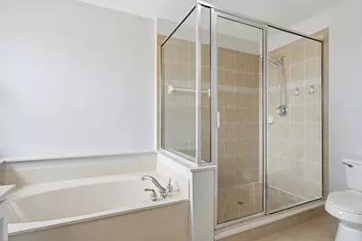 8057 Murano Circle, Palm Beach Gardens, FL 33418 - Photo 17