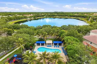 8057 Murano Cir, Palm Beach Gardens, FL 33418 - Photo 51