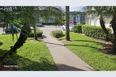 400 Piedmont I, Delray Beach, FL 33484 - Photo 1
