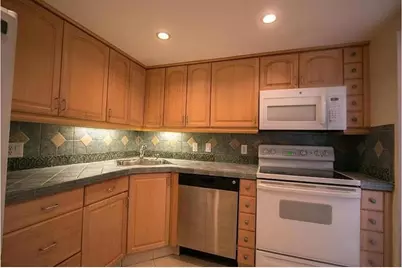 480 Executive Center Drive #2g, West Palm Beach, FL 33401 - Photo 7