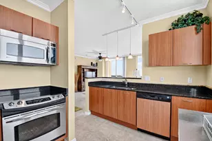 625 Casa Loma Blvd, Boynton Beach, FL 33435 - Photo 11