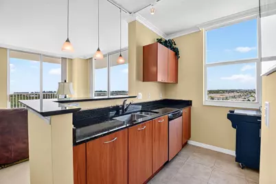 625 Casa Loma Boulevard #1002, Boynton Beach, FL 33435 - Photo 9