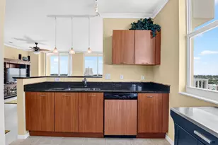 625 Casa Loma Blvd, Boynton Beach, FL 33435 - Photo 11