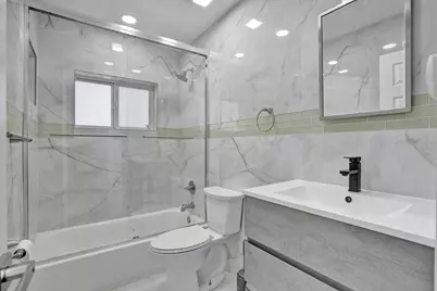 2145 NW 100th Street NW, Miami, FL 33147 - Photo 25