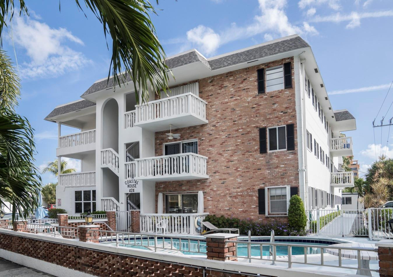 424 N Riverside Dr - 424 N Riverside Dr, Pompano Beach, FL 33062 Luxury Property | Jose Angel Pina