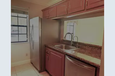 11673 NW 11th Street, Pembroke Pines, FL 33026 - Photo 15