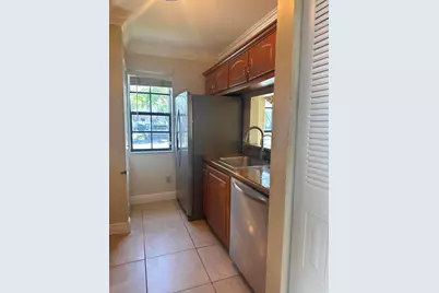 11673 NW 11th Street, Pembroke Pines, FL 33026 - Photo 17