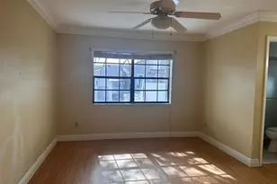11673 NW 11th St, Pembroke Pines, FL 33026 - Photo 5