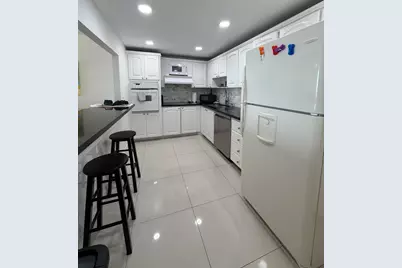 19390 Collins Avenue #1103, Sunny Isles Beach, FL 33160 - Photo 5