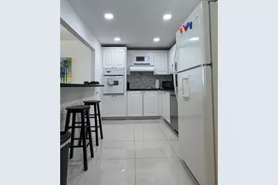 19390 Collins Avenue #1103, Sunny Isles Beach, FL 33160 - Photo 1