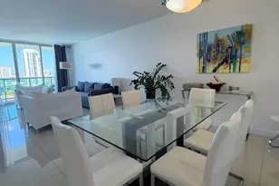 19390 Collins Ave, Sunny Isles Beach, FL 33160 - Photo 11