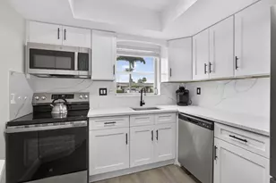 2703 Dudley Dr W, West Palm Beach, FL 33415 - Photo 17